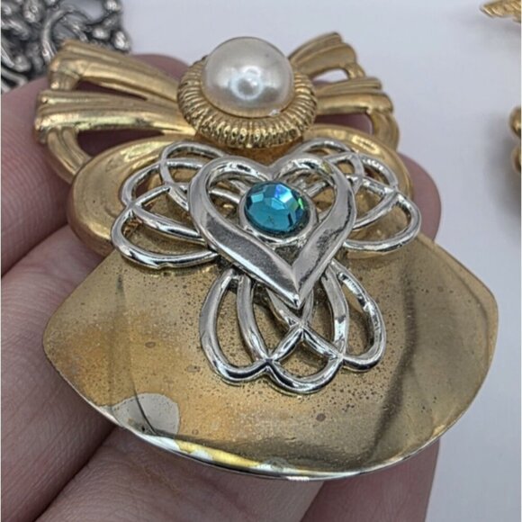 Jane AOL Guardian Angel Pin Brooches Silver & Gold Tone Faux Pearl Lot of 5 Xmas - Picture 7 of 15